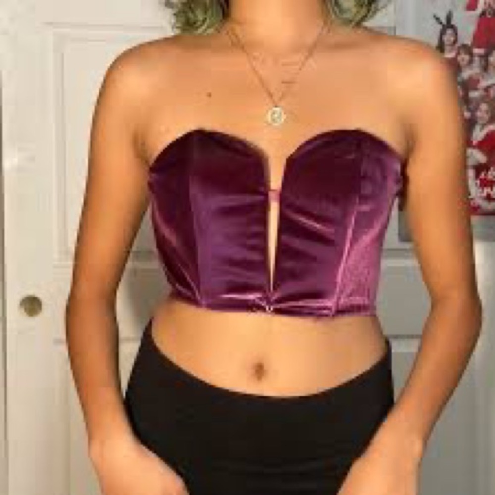 WOT Victoria's Secret Dream Angels Purple
Velvet & Lace strapless crop